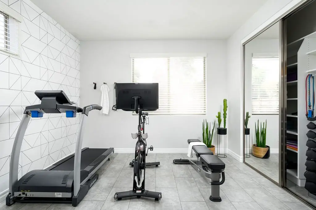 small home gym size